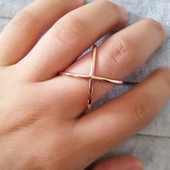 High Polish Solid Sterling Silver Gold Over Criss-cross Finger Ring Women