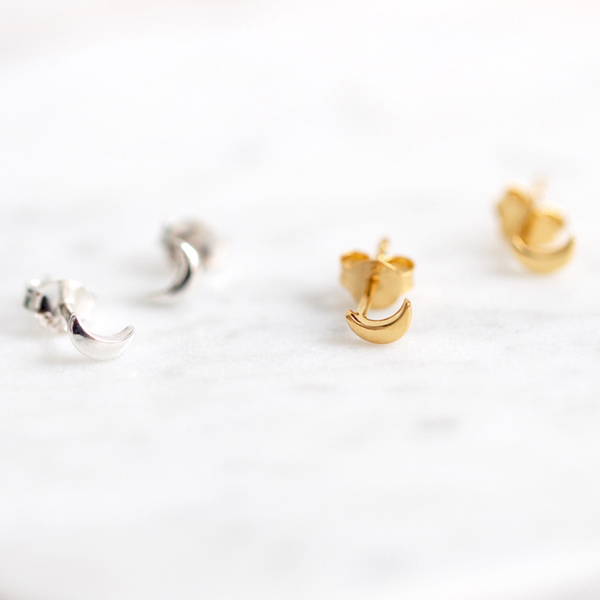 Landou Jewelry 925 Sterling Silver Tiny Crescent Moon Stud Earrings