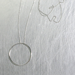 China Supplier Sterling Silver Wire Big Circle Necklace Women Jewelry