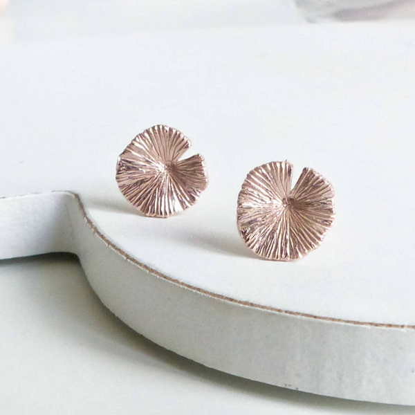 Plain Jewelry Sterling Silver Rose Gold Mini Lily Pad Stud Earrings for Girls