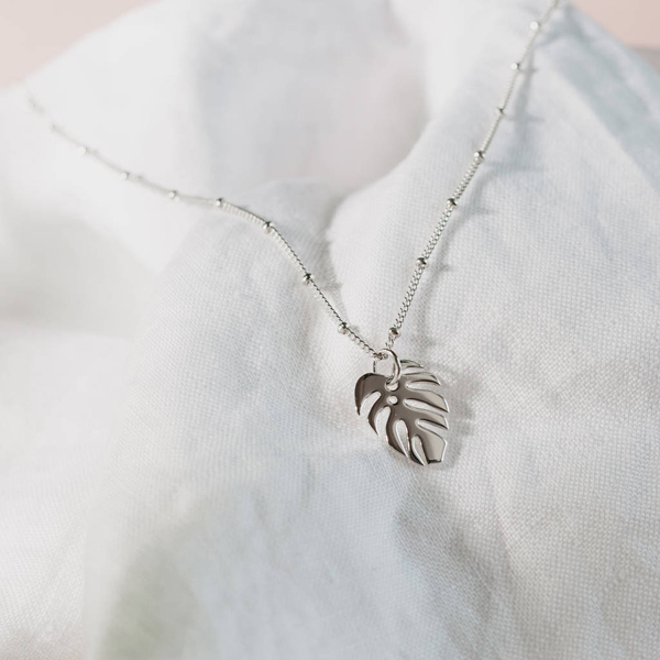Fashion Sterling Silver Beads Chain Palm-leaf Leaf Pendant Necklace for Her