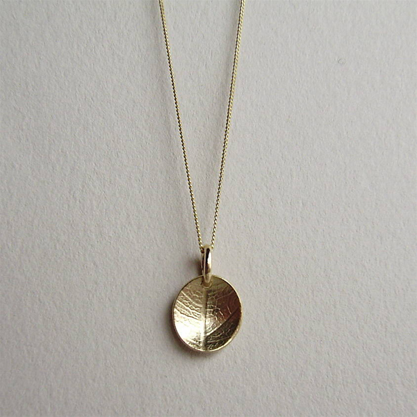 Light Gold Jewelry Sterling Silver High Polish Mini Dish Leaf Necklace for Girls