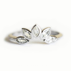 Fine Jewelry Sterling Silver White Sapphire Marquise Crown Ring for Gift
