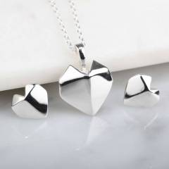 Stunning 925 Sterling Silver Origami Heart Pendant Necklace