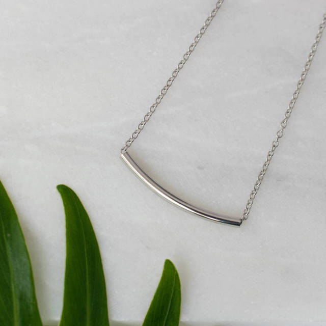 Fashion Sterling Silver Curve Bar Necklace for Women