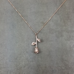 Latest Design Sterling Silver Rose Stem Flower Necklace for Girlfriend