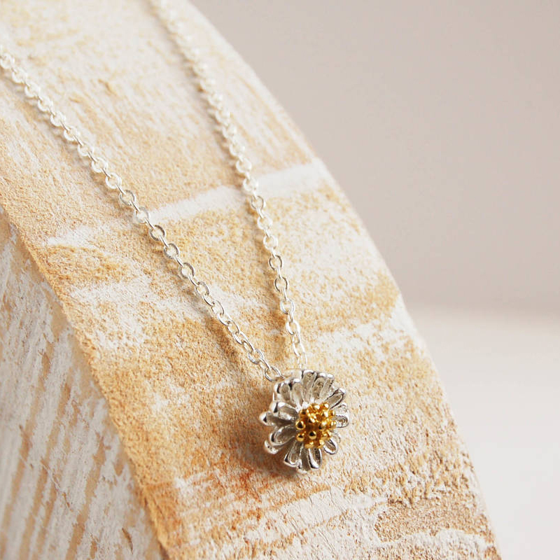 Delicate Design 925 Sterling Silver Daisy Necklace for Girl