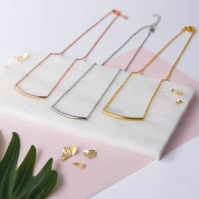 Fashion Sterling Silver Curve Bar Necklace for Women
