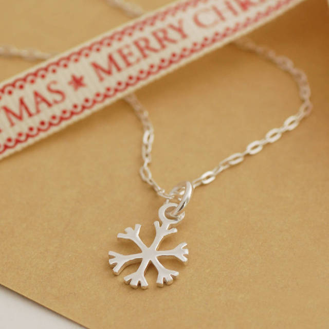 Sterling Silver Snowflake Necklace with Best Wholesale Price