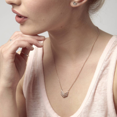 China Wholesale Jewelry Sterling Silver Arrow Necklace