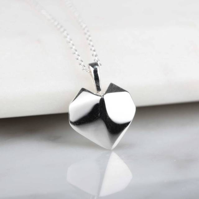 Stunning 925 Sterling Silver Origami Heart Pendant Necklace