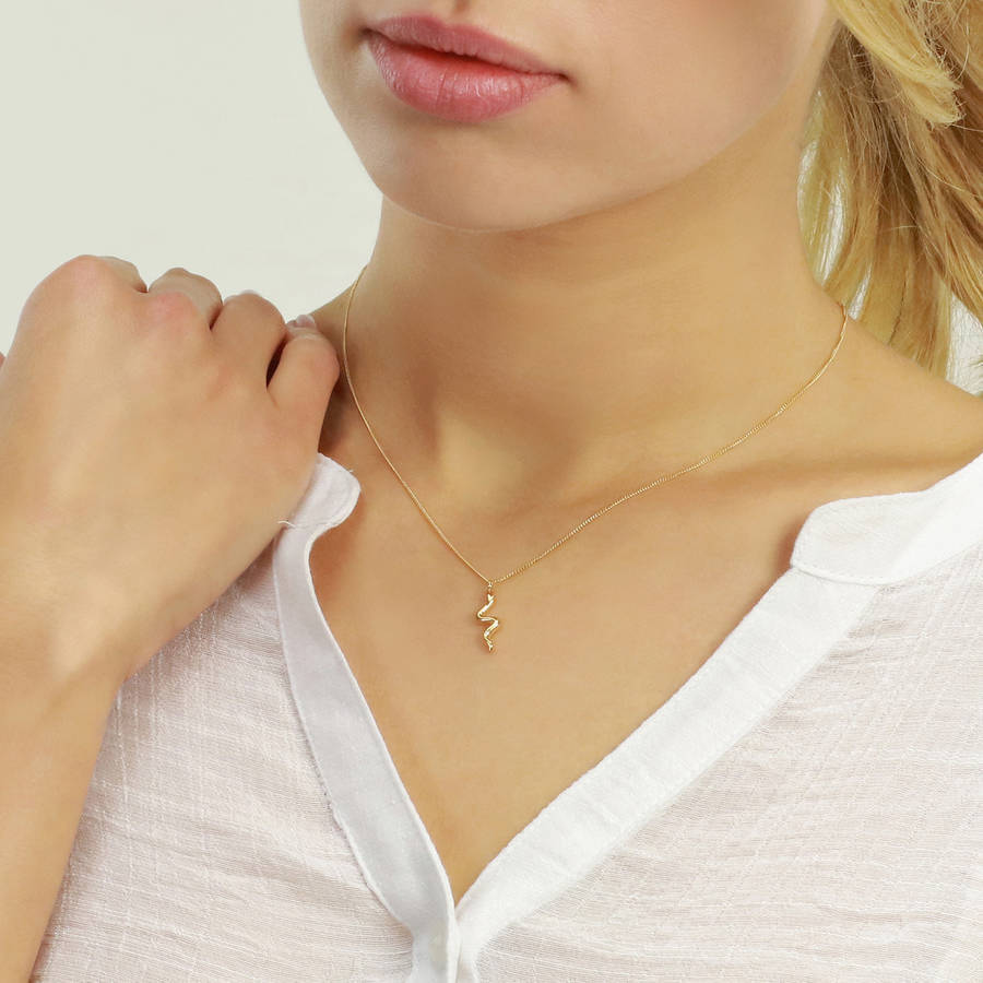 Landou Jewelry Sterling Silver Tiny Snake Pendant Necklace