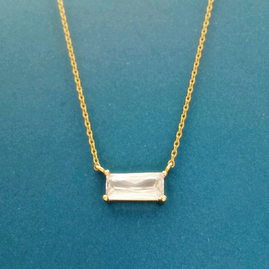 Beautiful Design Sterling Silver Square Cubic Zirconia Sparkling Necklace