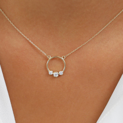 Sterling Silver Graduated Trio Bezel Cubic Zirconia Circle Necklace