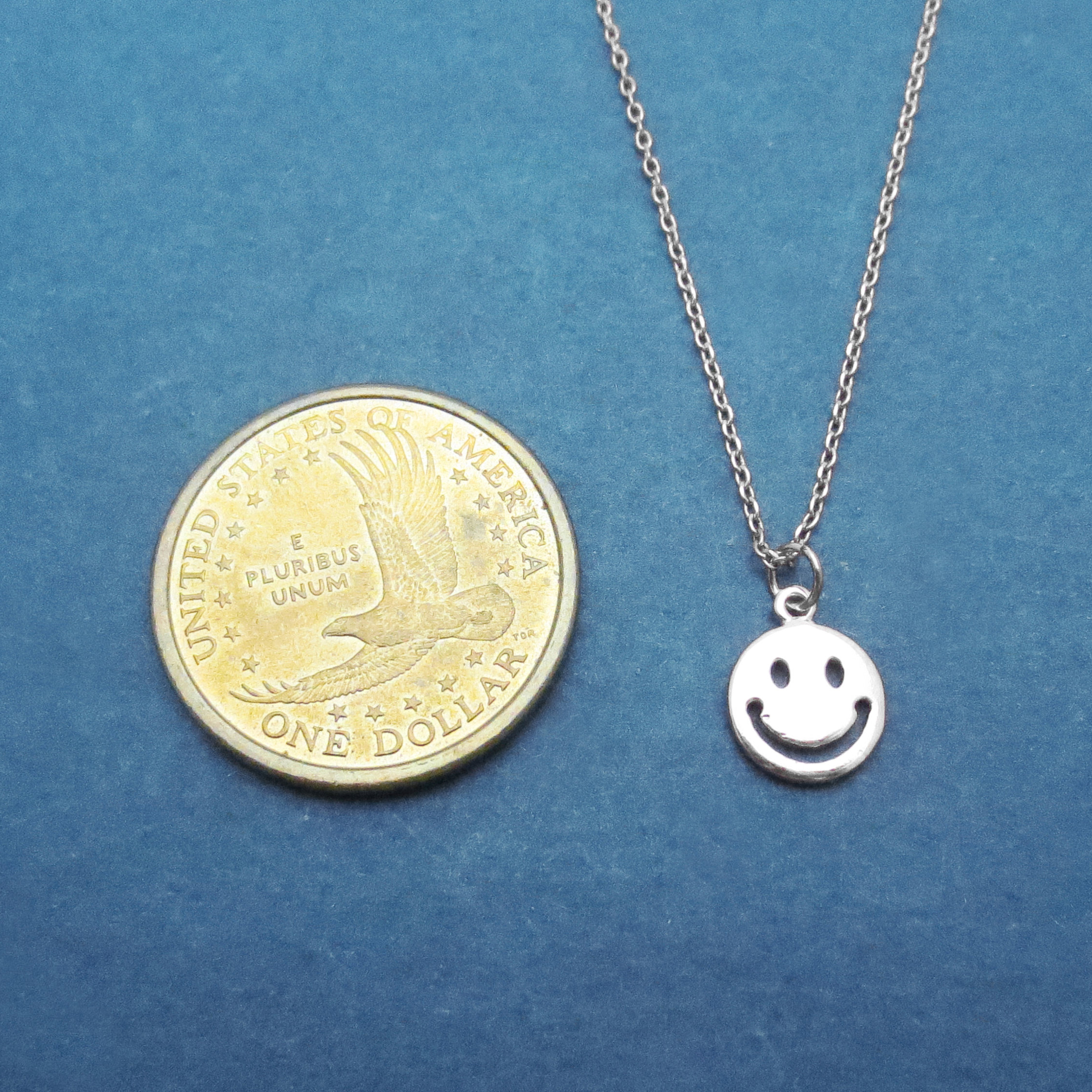 Lovely Design Sterling Silver Smile Face, Laughing Necklace