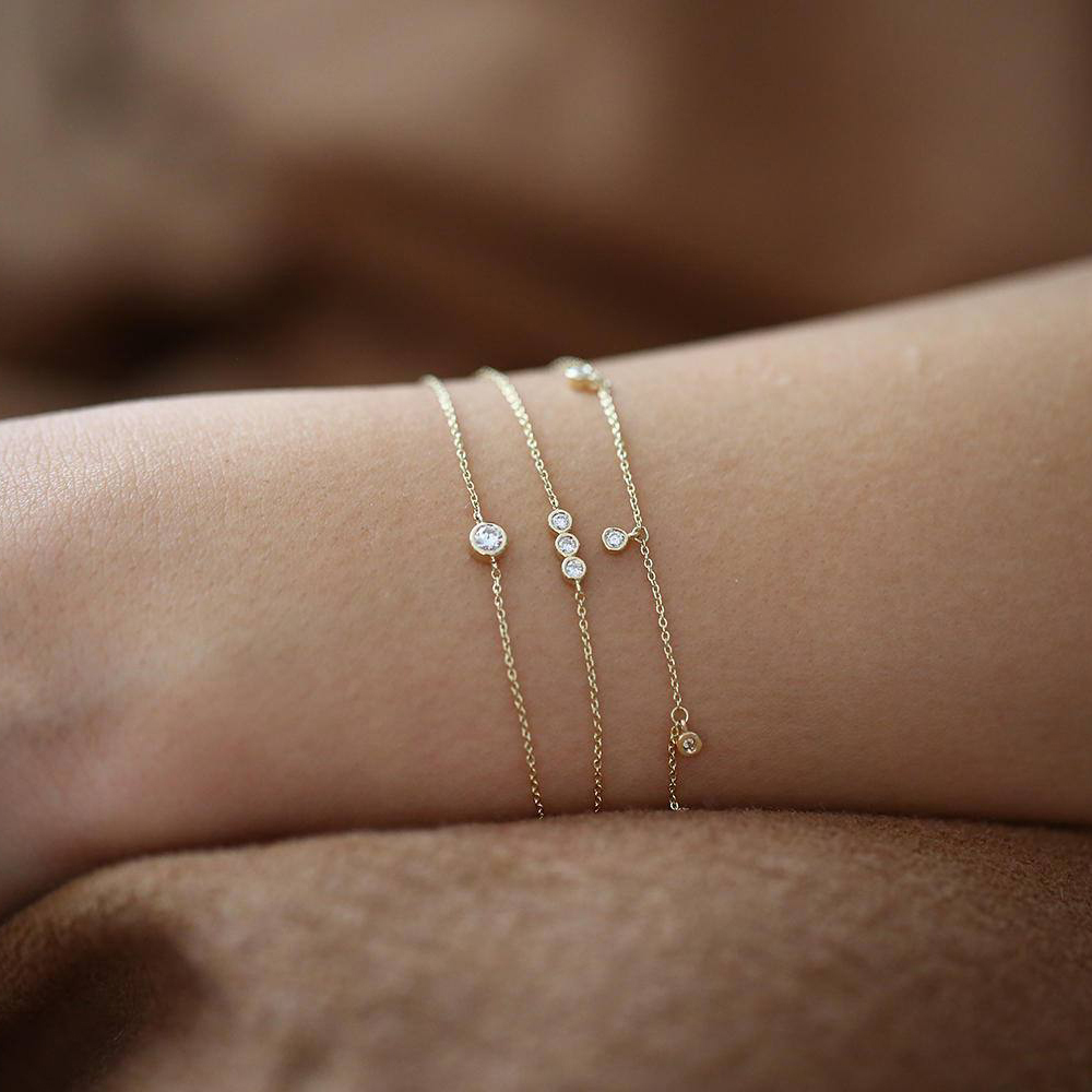 Bezel Setting Dainty Cubic Zirconia Bracelet in 925 Silver