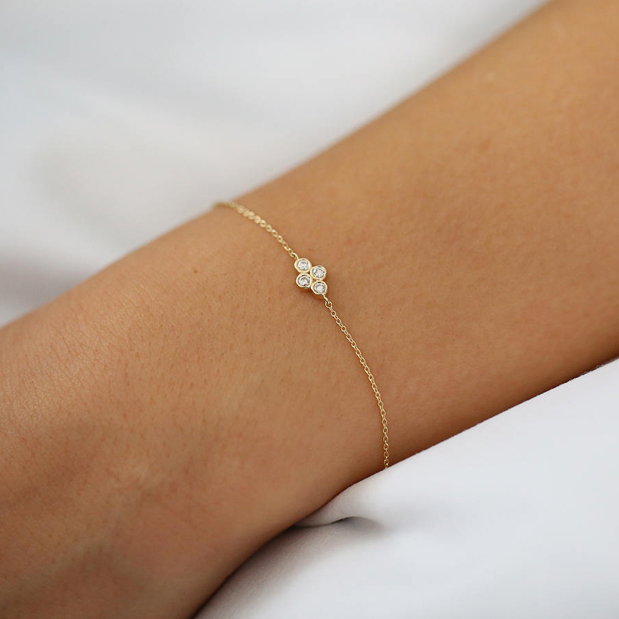 Bezel Setting Dainty Cubic Zirconia Bracelet in 925 Silver