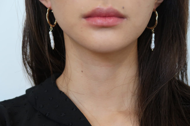 Baroque Pearl Earrings, Pearl Hoop Earrings, Freshwater Pearl Hoops, 14K Gold Plated Pearl Earrings, Minimalist Jewelry