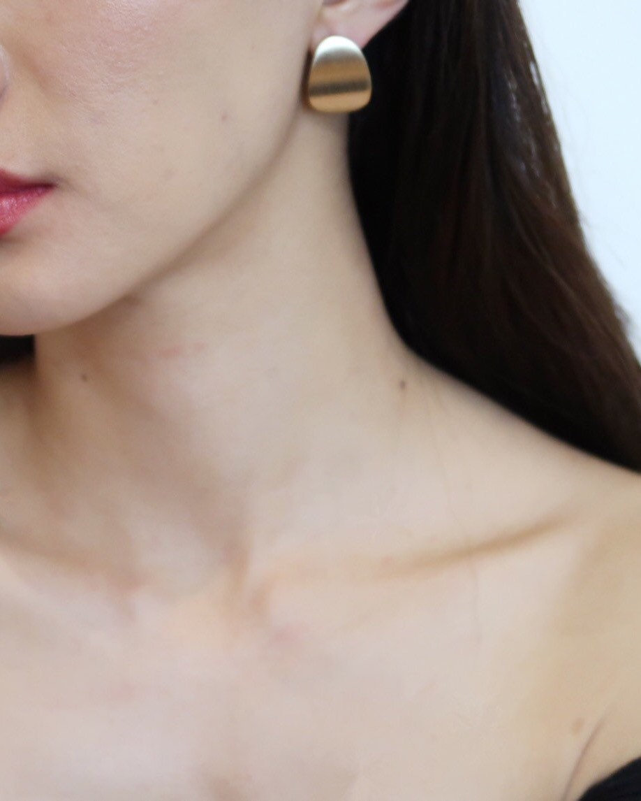 Gold Round Stud Earrings, Matte Gold Stud Earrings, Big Circle Earrings, Disc Earrings