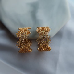 Gold Hoops Earrings, Vintage Jewelry, Carving Gold Hoops, Filigree Earrings, Delicate Gold Earrings