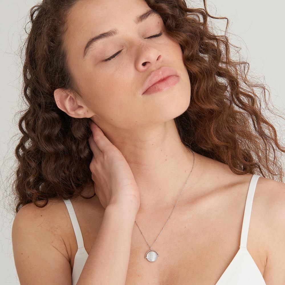 Landou Jewelry 925 Sterling Silver Sunbean Emblem Necklace Rhodium Plated