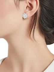Rhodium Plated Cubic Zirconia 925 Silver Cubic Zirconia Flower Stud Earrings