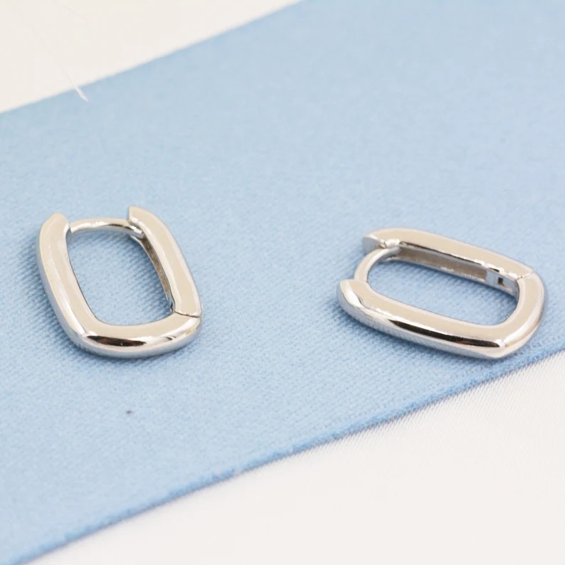Pair of Mini Rectangular Hoop Earrings in Sterling Silver, Oval Hoop Earrings, Chunky Hoop Earrings, Silver or Gold, Square Hoop Earrings