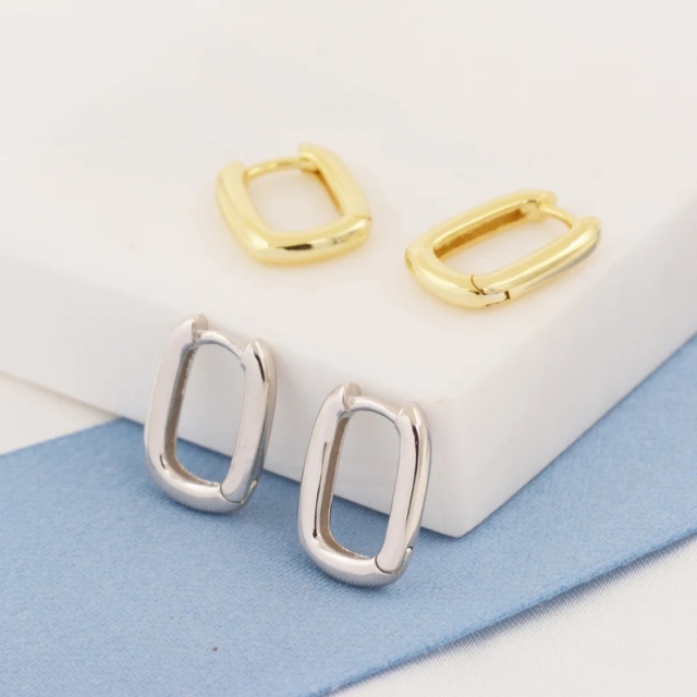 Pair of Mini Rectangular Hoop Earrings in Sterling Silver, Oval Hoop Earrings, Chunky Hoop Earrings, Silver or Gold, Square Hoop Earrings