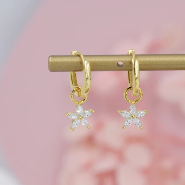 White Flower CZ Huggie Hoop in Sterling Silver, Silver or Gold, Minimalist Simple Hoop Earrings, Detachable and Interchangeable