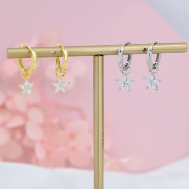 White Flower CZ Huggie Hoop in Sterling Silver, Silver or Gold, Minimalist Simple Hoop Earrings, Detachable and Interchangeable