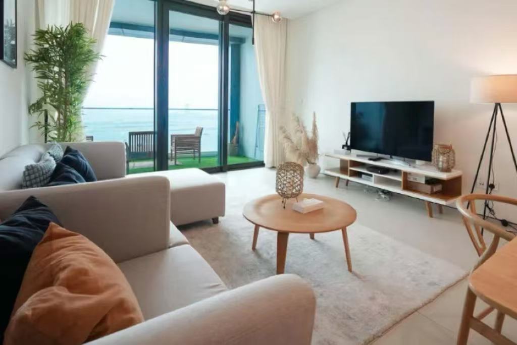 Address (JBR)