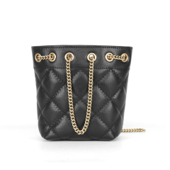 Classic Quilted Genuine Leather Shoulder Bag Stylish Spacious For Daily Use