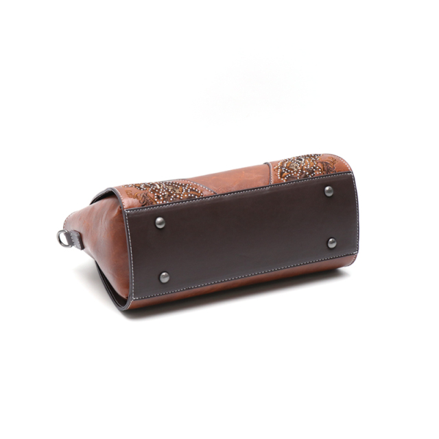 Bohemian Fashion Crossbody Bag Vintage Textured PU Leather Structured Silhouette