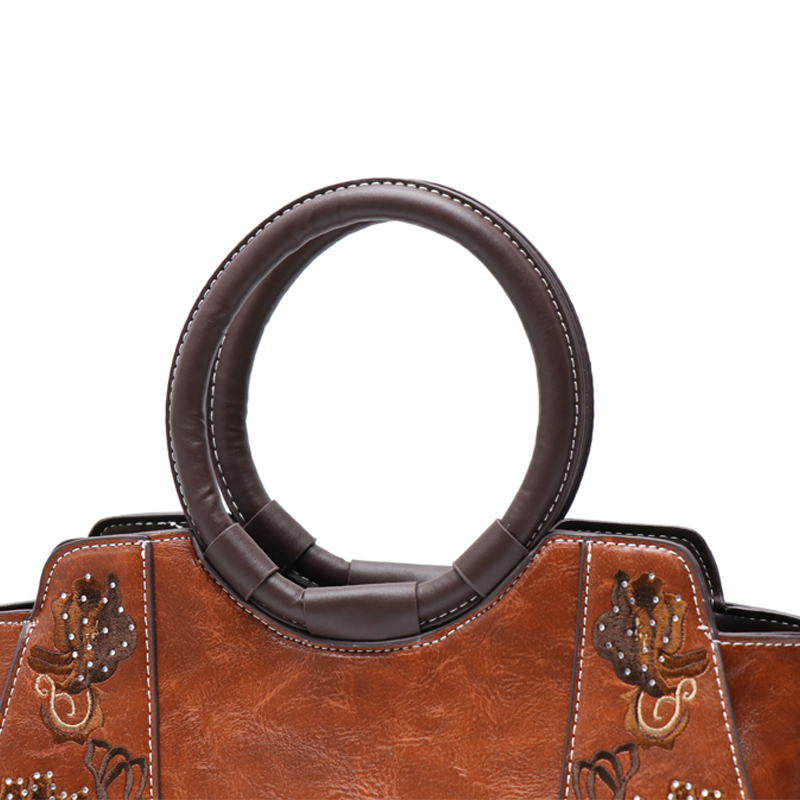 Bohemian Fashion Crossbody Bag Vintage Textured PU Leather Structured Silhouette