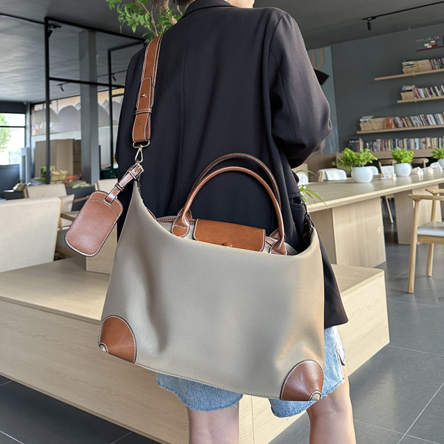 Spacious Capacity Classic Duffle Crossbody Bag Chic Color Block PU Leather Nylon Durable Versatile