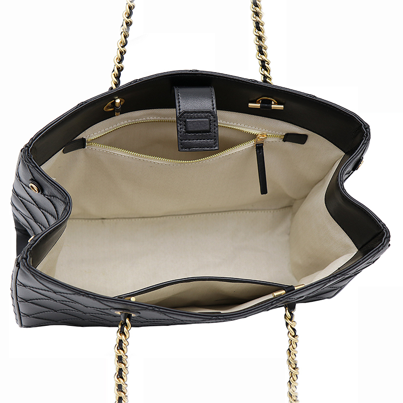 Spacious Sheepskin Leather Tote Shoulder Bag Exquisite Quilted Pattern Comfortable Strap Structured Resistant