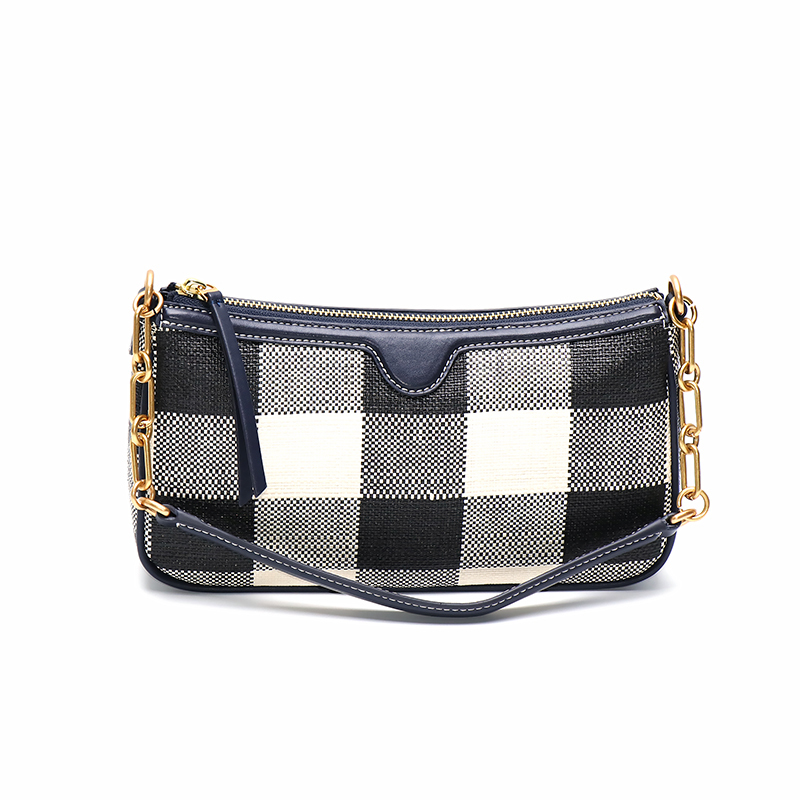 Woman Ladies and Girls Out Traveling Shopping Sports Carry the Fashion Raffiagrass Cowleather Shoulder Handbag