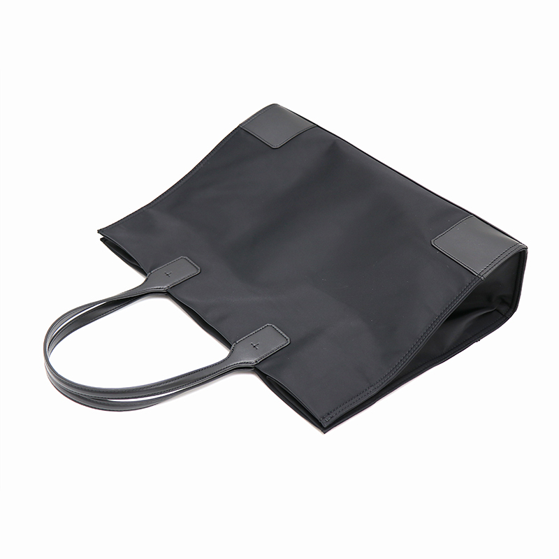 Luxury Classic Waterproof Nylon Unisex Laptop Tote Handbag Women Bags for Outing