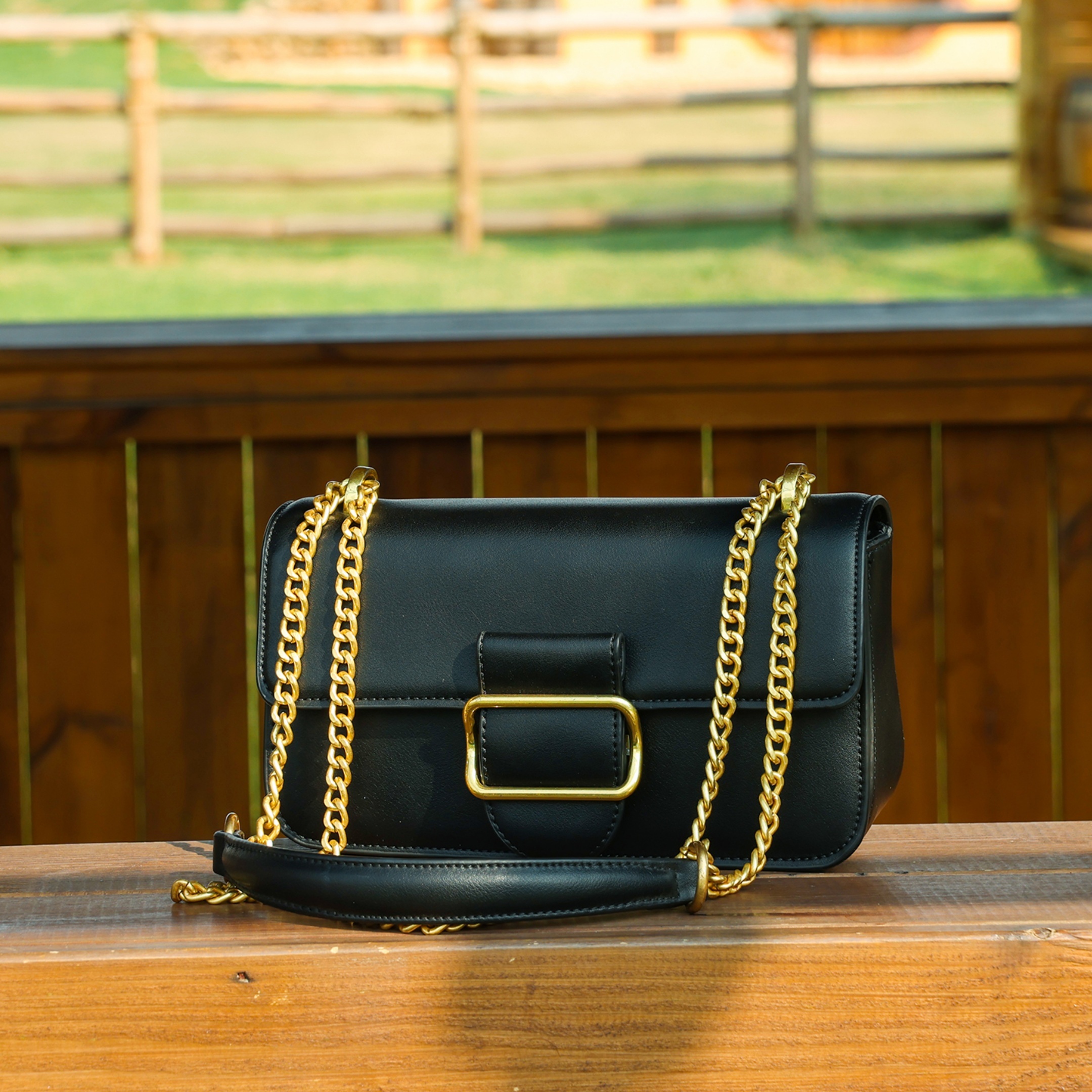 Fashion Casual Popular PU Leather Women's Underarm Bag Shoulder Bag for Shopping