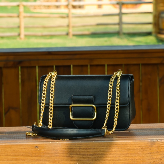 Fashion Casual Popular PU Leather Women's Underarm Bag Shoulder Bag for Shopping