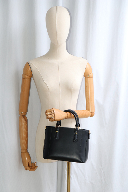 Luxury Elegant High Capacity Genuine Leather Handbag Crossbody Bag for Women Shopping Travel