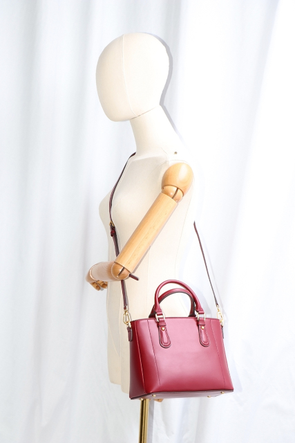 Luxury Elegant High Capacity Genuine Leather Handbag Crossbody Bag for Women Shopping Travel