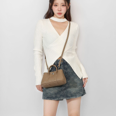 Chic Mini Tote Bags in Versatile Hues Soft Pink Clean White Classic Black Warm Taupe for Casual Outings and Stylish Looks