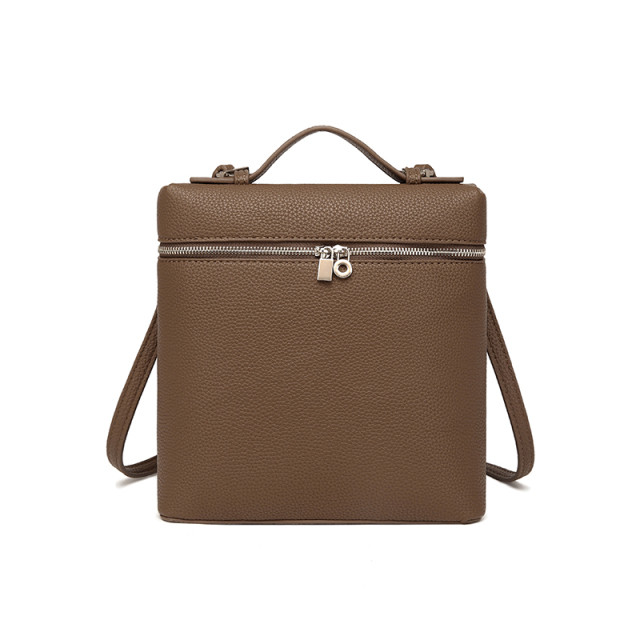 Fashionable Trendy PU Leather Handbag Backpack for Women's Daily Work and Leisure Travel