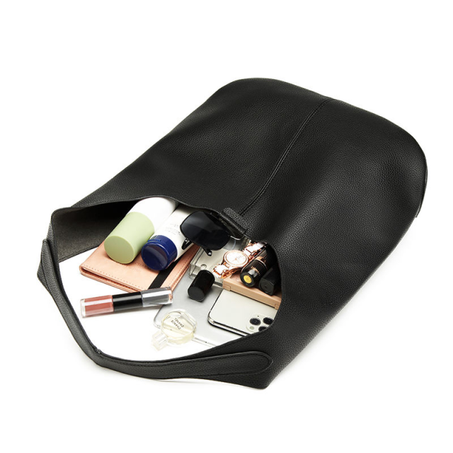 Retro Luxury PU Leather Handbag Bucket Bag Tote Bag for Shopping Travel Outing