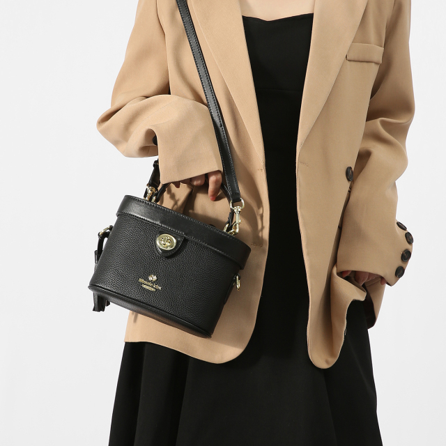 New Large Capacity PU Leather Bucket Bag Handbag Crossbody Bag for Travel Shopping Daily Life