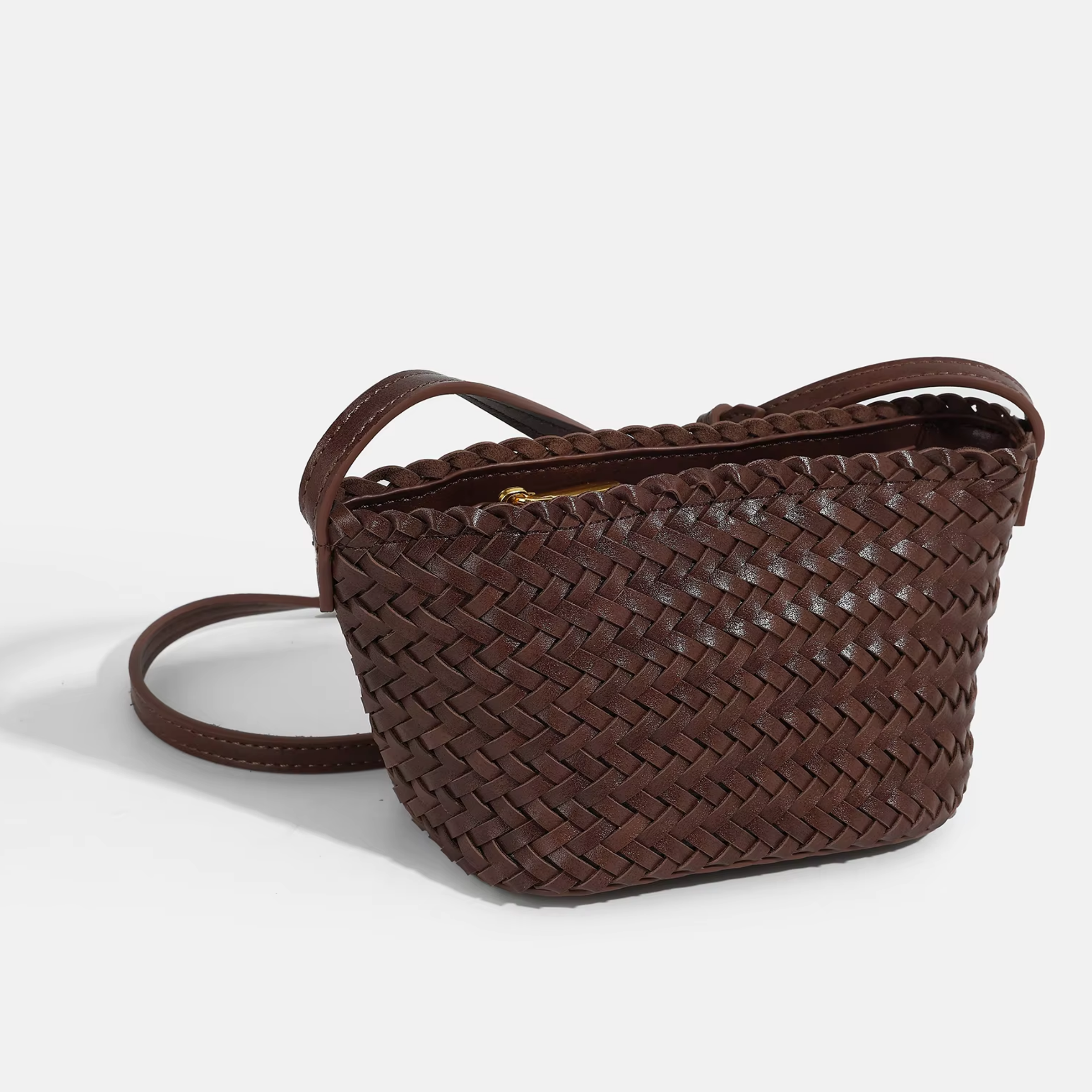 New Soft High Quality Designed PU Leather Woven Crossbody Bag for Shopping