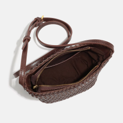 New Soft High Quality Designed PU Leather Woven Crossbody Bag for Shopping