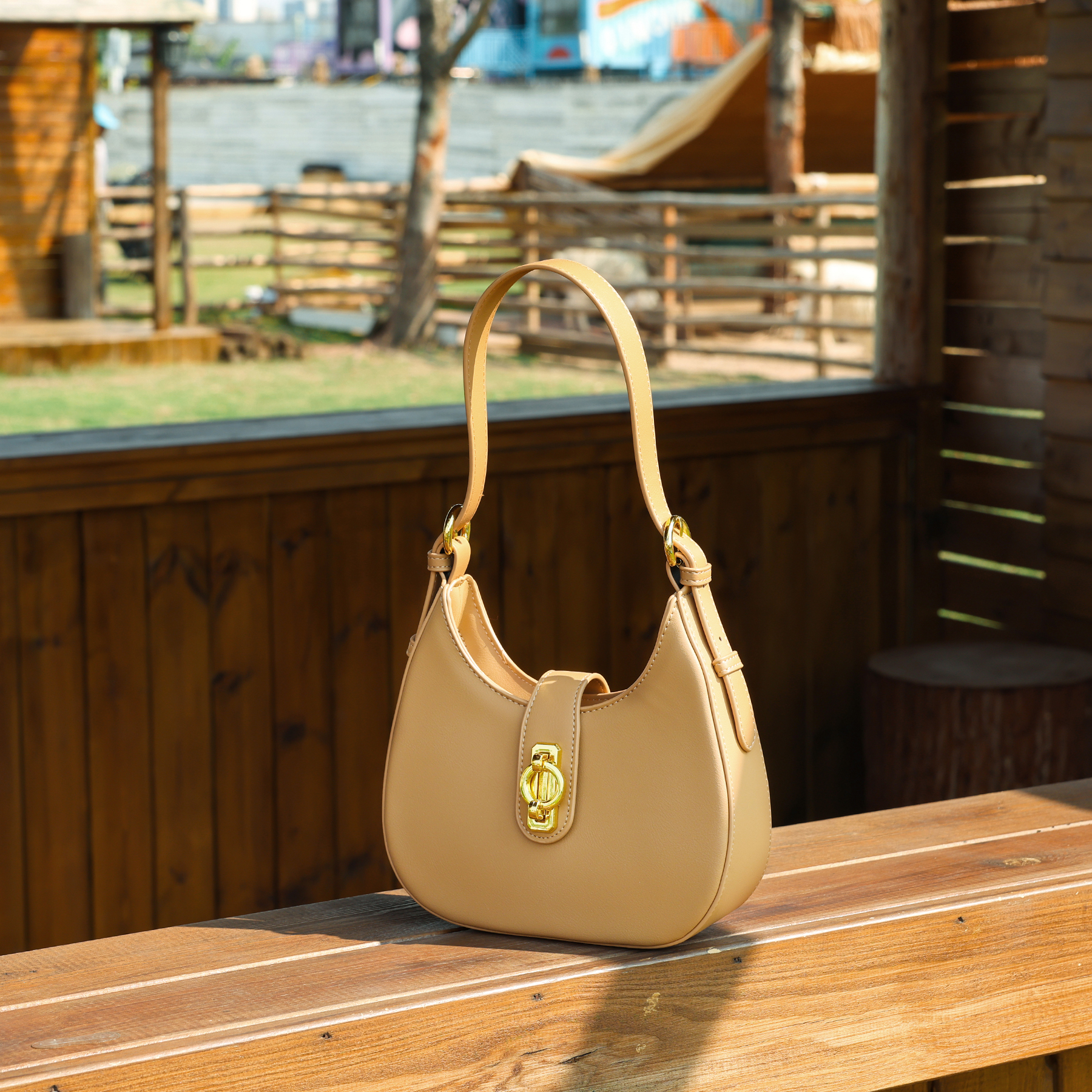 Fashion Luxury Casual PU Leather Women's Underarm Shoulder Bag for Shopping