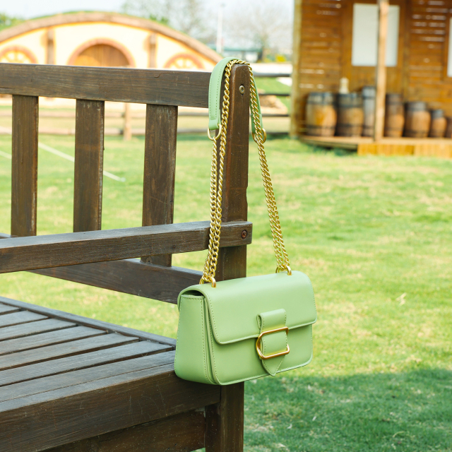Fashion Casual Popular PU Leather Women's Underarm Bag Shoulder Bag for Shopping
